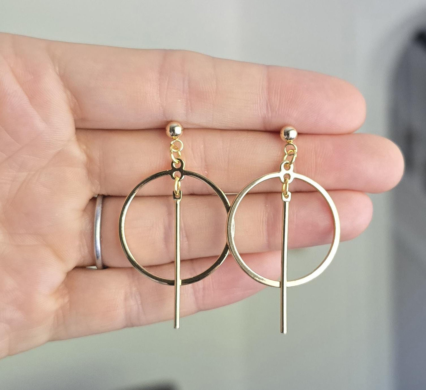 Handmade 14k gold chic stylish circle bar dangle drop earrings | summer statement | light weight earrings | gift for her |
