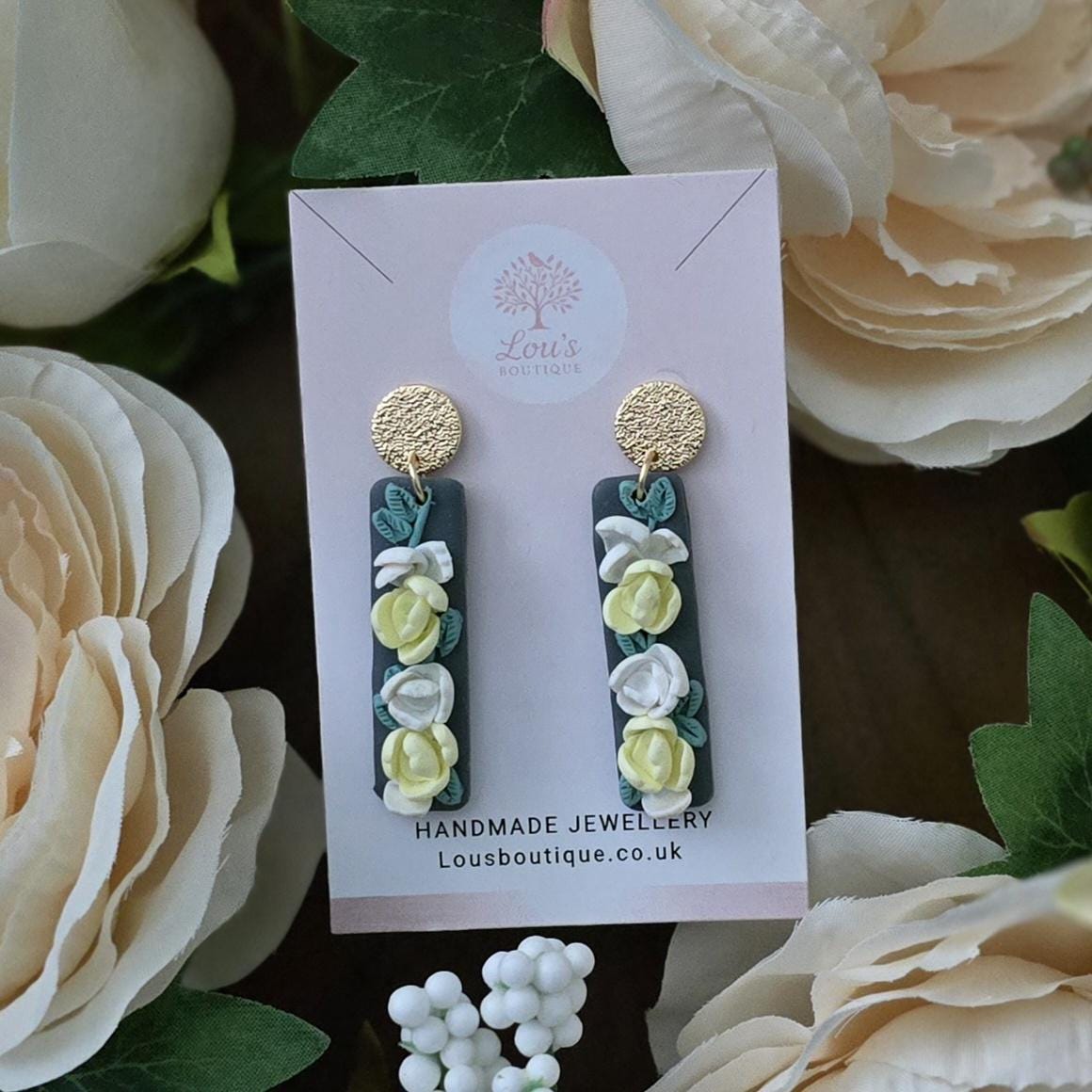 Handmade Daisy Grey Floral Polymer Clay Dangle Earrings