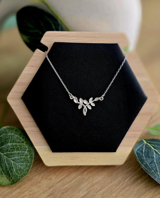 Handmade Solid Sterling Silver entwined leaves Necklace, 18inches, floral jewellery